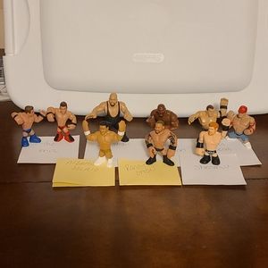 WWE mini Rumblers Figures Set